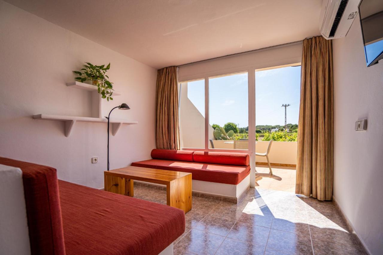 Apartamentos Marcelino - Formentera Break Es Pujols Εξωτερικό φωτογραφία